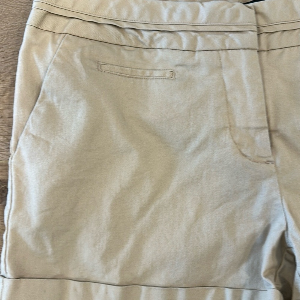 3/$15 Harve Benard Tan Shorts Tailored Fit 98% Cotton Sz 10 - Picture 4 of 7